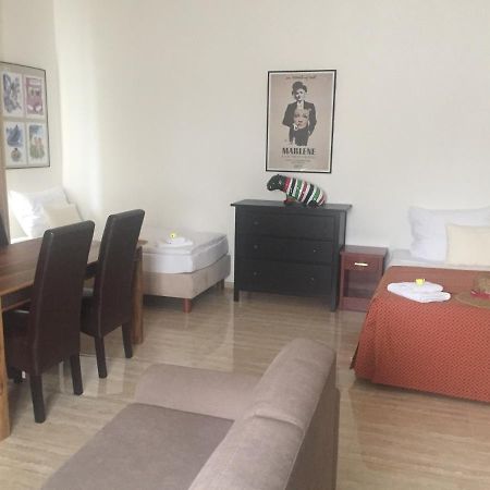 Apartman Za Radnici Вальтице Экстерьер фото