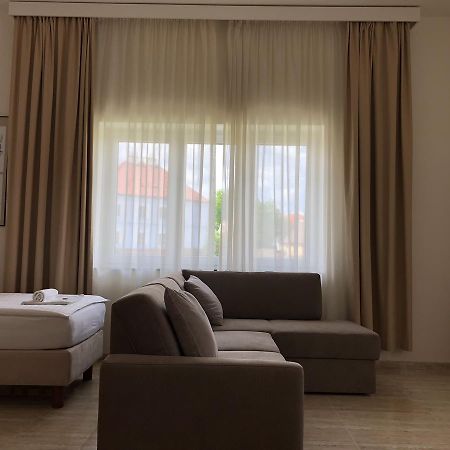 Apartman Za Radnici Вальтице Экстерьер фото