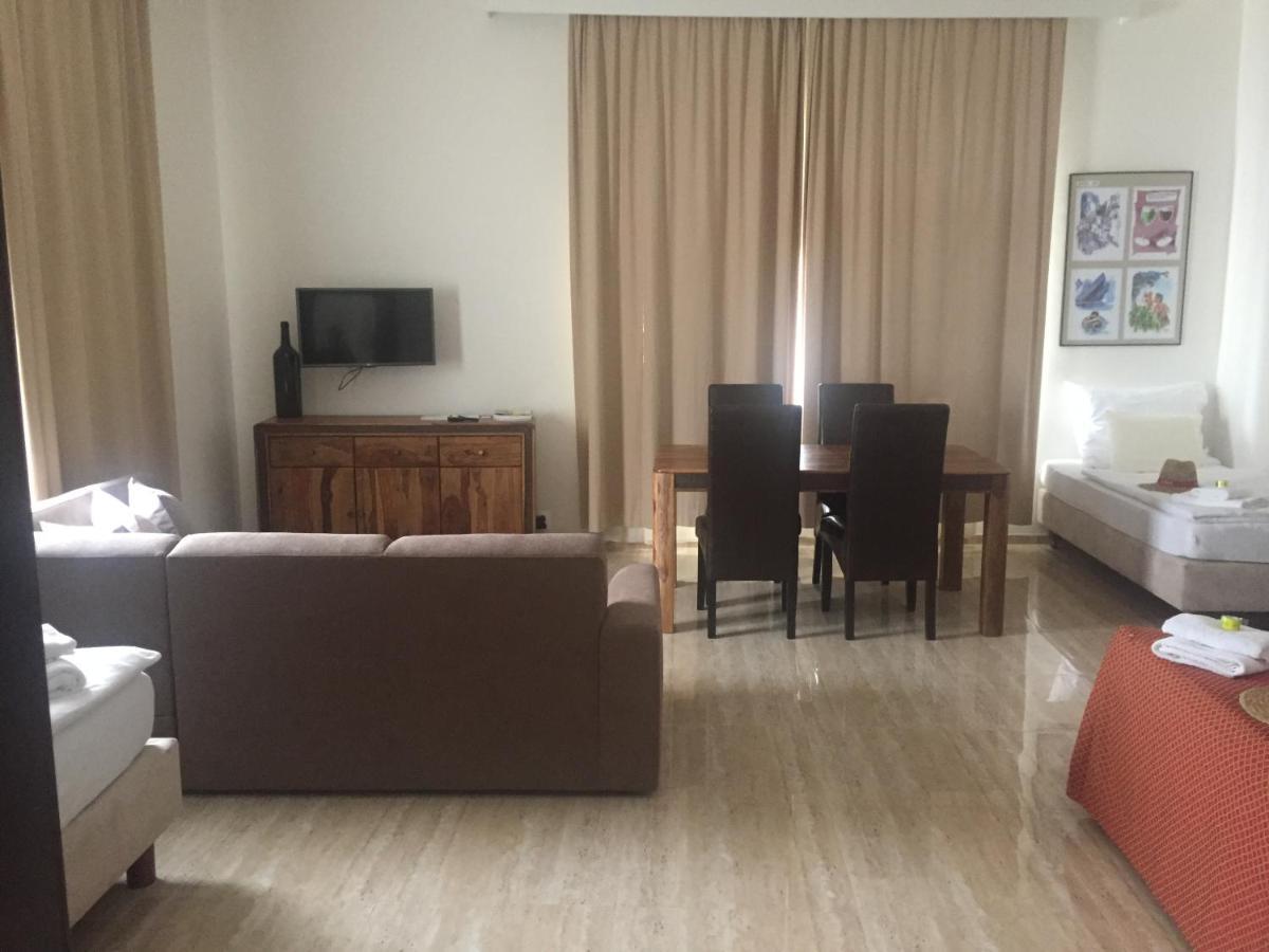 Apartman Za Radnici Вальтице Экстерьер фото