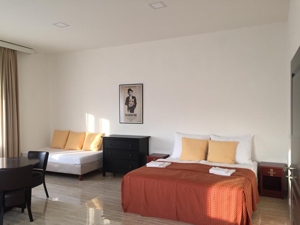 Apartman Za Radnici Вальтице Экстерьер фото