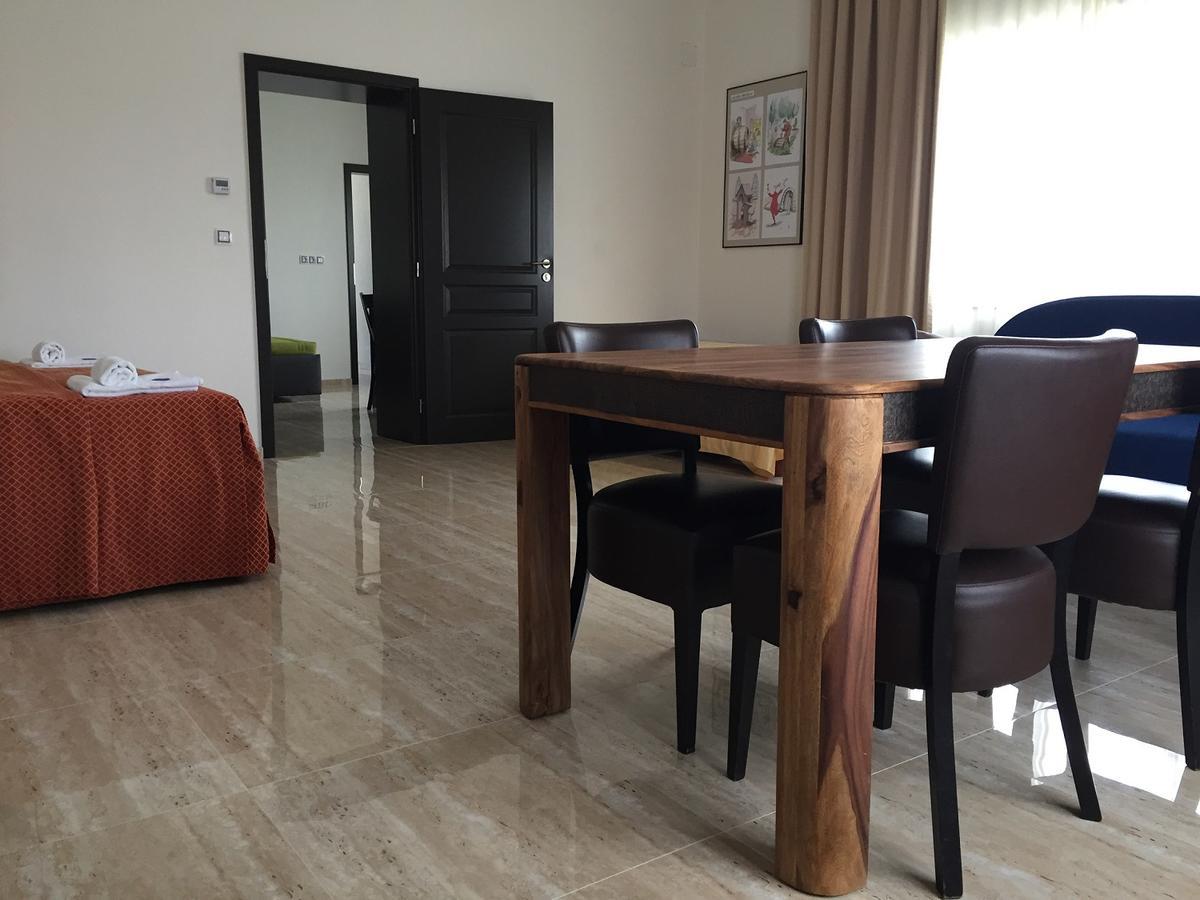 Apartman Za Radnici Вальтице Экстерьер фото